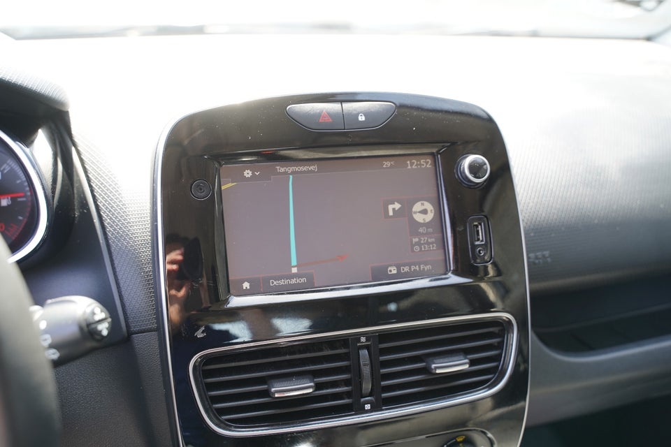 Renault Clio IV 1,5 dCi 90 Expression 5d