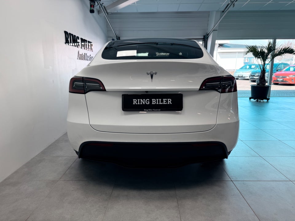 Tesla Model Y RWD 5d