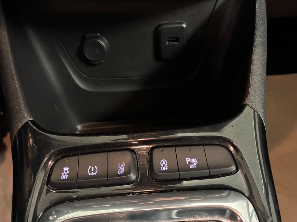 Opel Crossland X 1,2 T 110 Exclusive aut. 5d