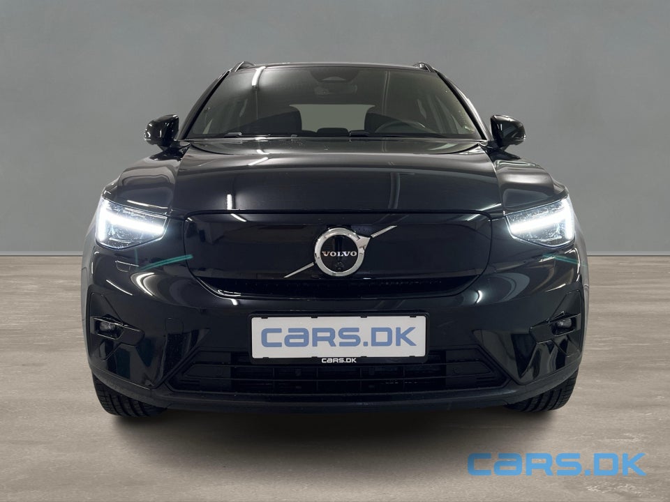 Volvo EX40 Extended Range Plus 5d