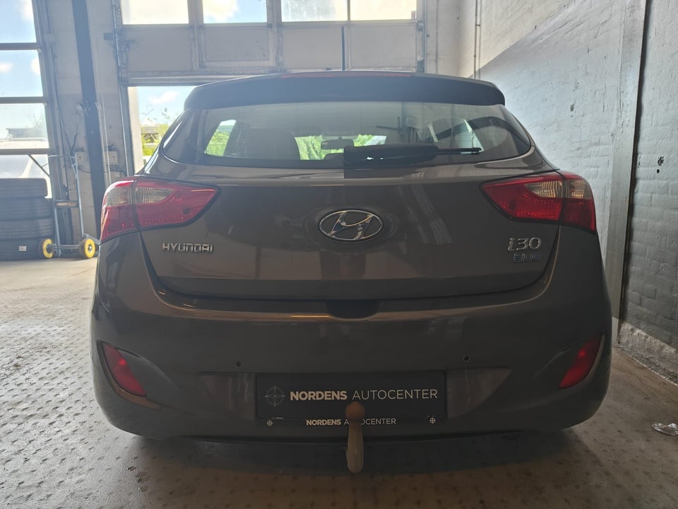 Hyundai i30 1,6 GDi Comfort Eco 3d