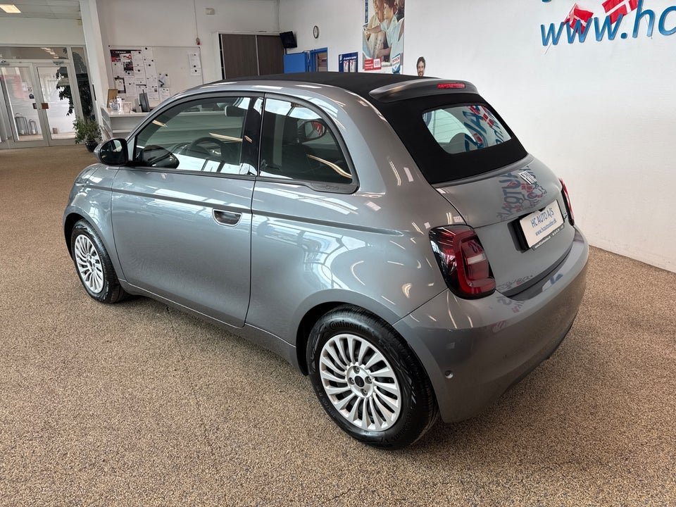 Fiat 500e 42 Icon Cabrio 2d