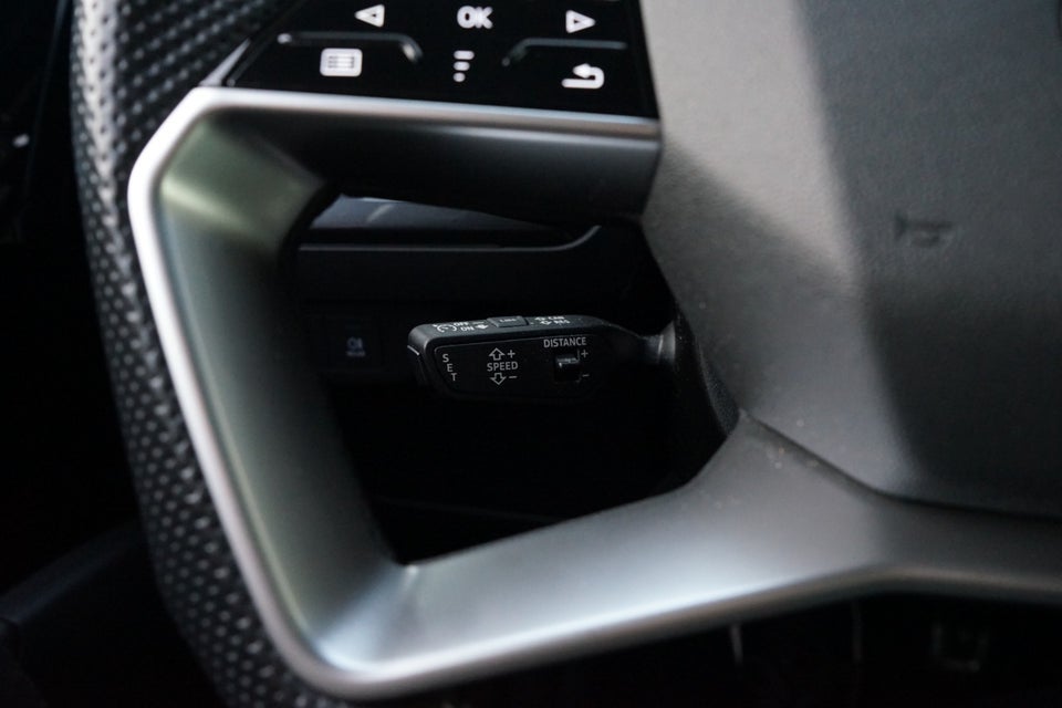 Audi Q4 e-tron 40 S-line 5d