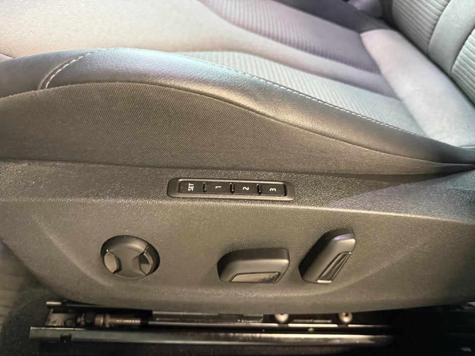 Skoda Enyaq 80 iV 5d