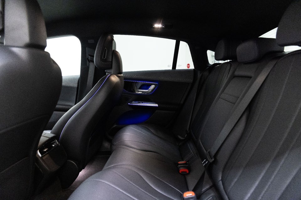 Mercedes EQE350 AMG Line 4d