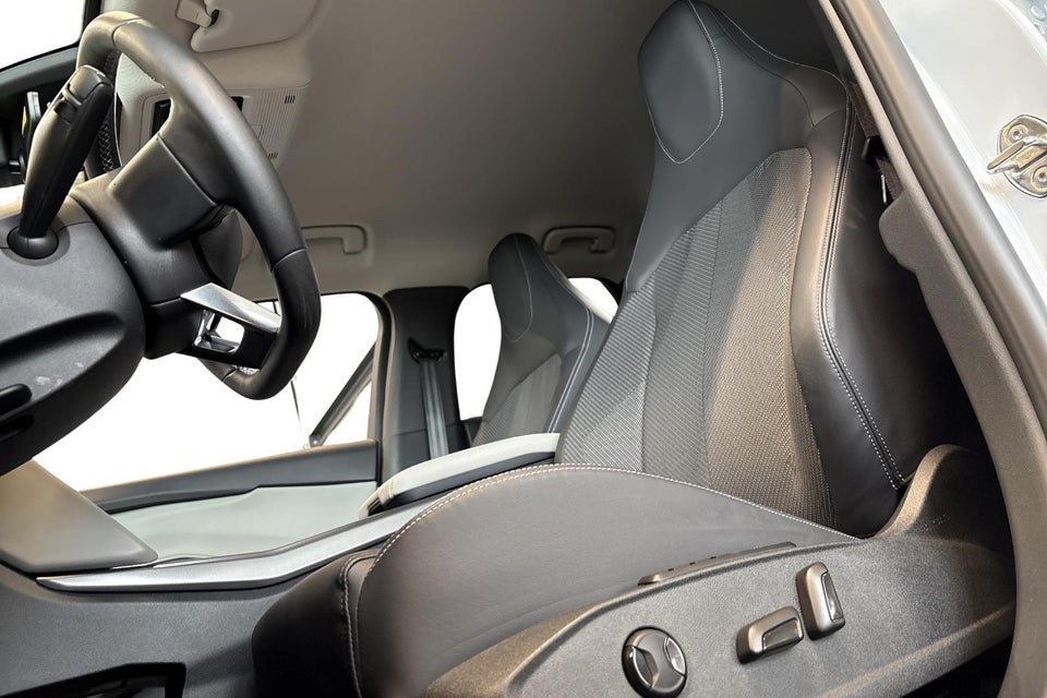 Ford Explorer 77 Select Extended Range 5d