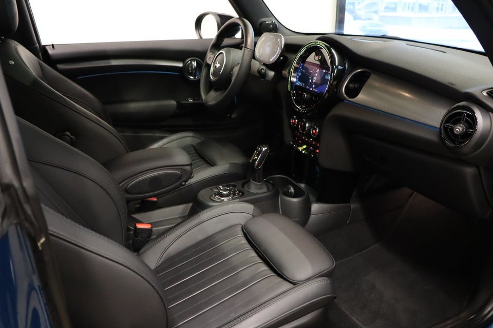 MINI Cooper SE Edition Premium Plus 3d