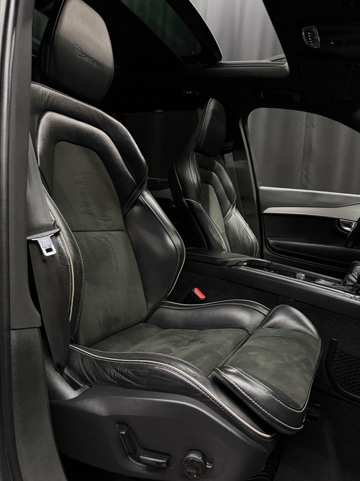 Volvo XC90 2,0 D5 235 R-Design aut. AWD 7prs 5d