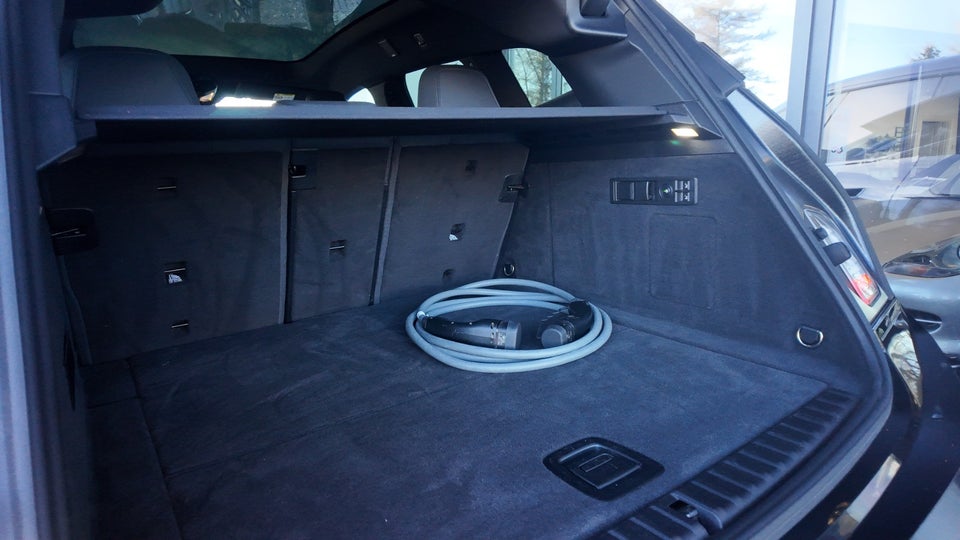 BMW iX xDrive50 Supercharged Sport 5d