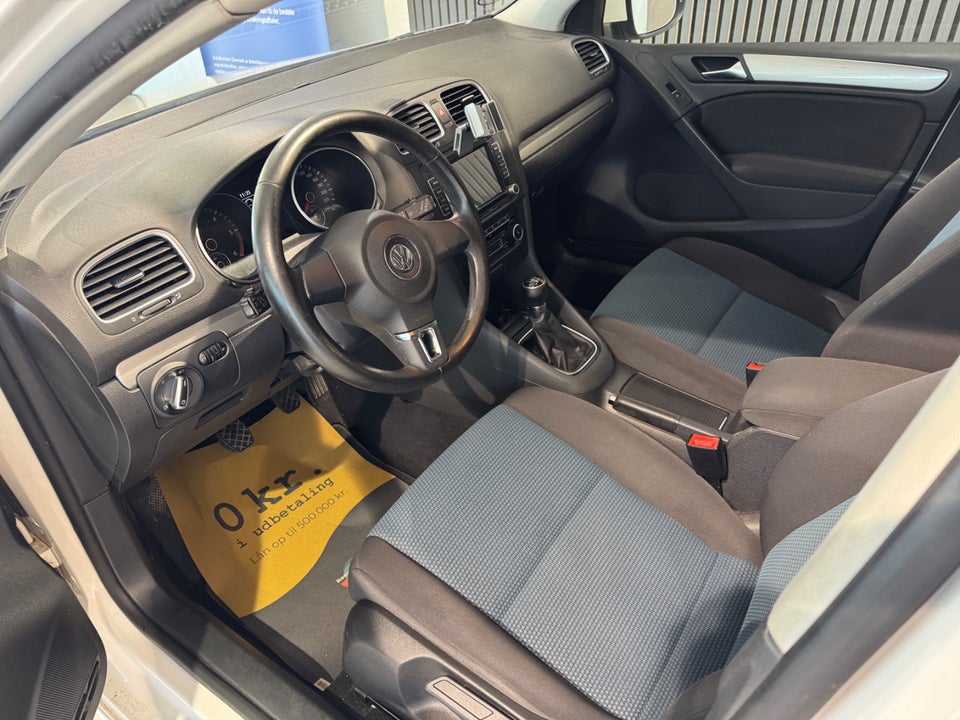 VW Golf VI 1,6 TDi 105 BlueMotion 5d
