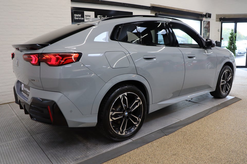 BMW iX2 xDrive30 M-Sport 5d