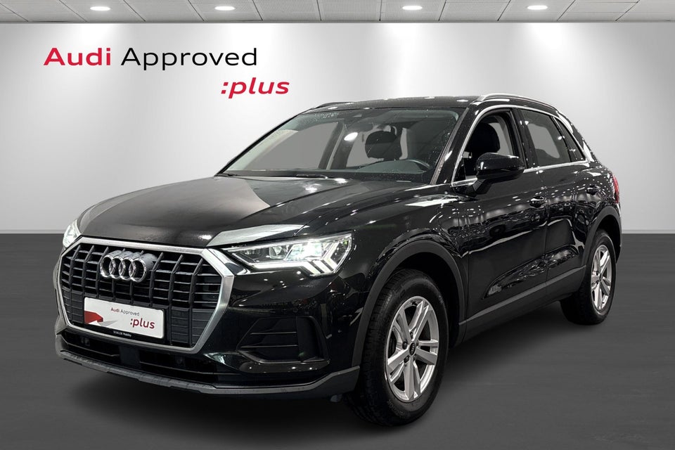 Audi Q3 45 TFSi e Attitude plus S-tr. 5d