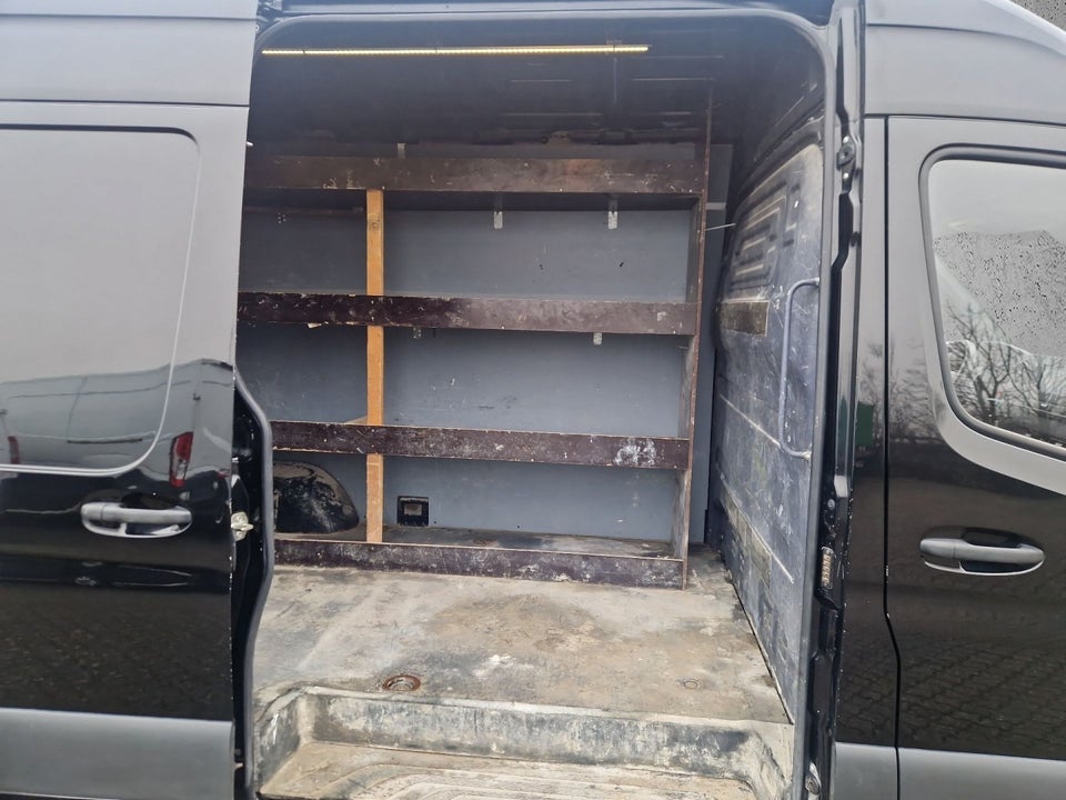 Mercedes Sprinter 316 2,2 CDi A2 Kassevogn RWD