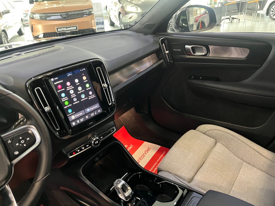 Volvo XC40 P6 ReCharge Plus 5d