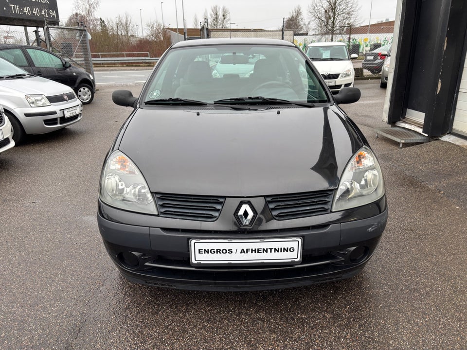 Renault Clio II 1,2 8V Family Authentique 3d