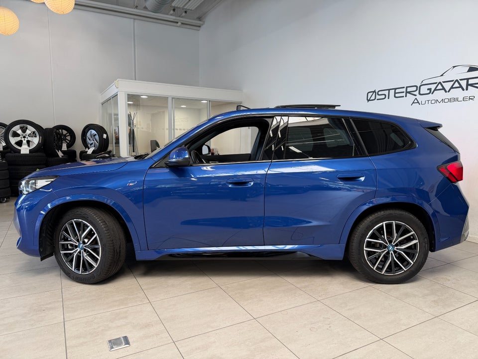 BMW iX1 xDrive30 M-Sport 5d