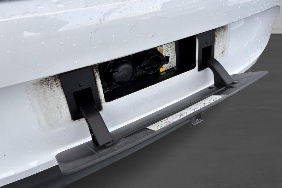 VW ID.3 58 Pro Performance Family 5d