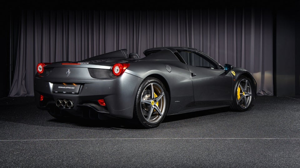 Ferrari 458 4,5 Spider DCT 2d