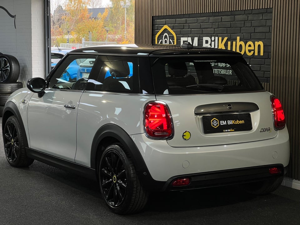 MINI Cooper SE Trim M 3d