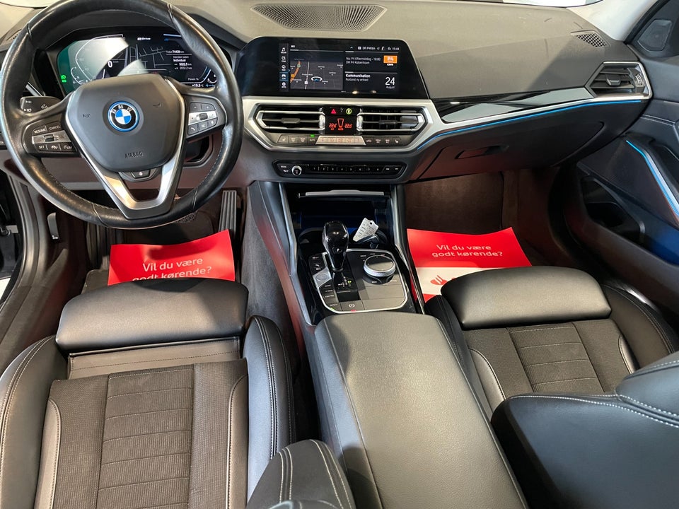 BMW 330e 2,0 Touring Sport Line aut. 5d