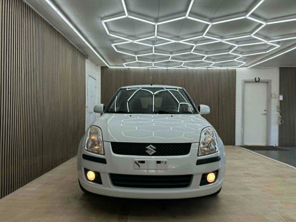 Suzuki Swift 1,3 GL-A 5d