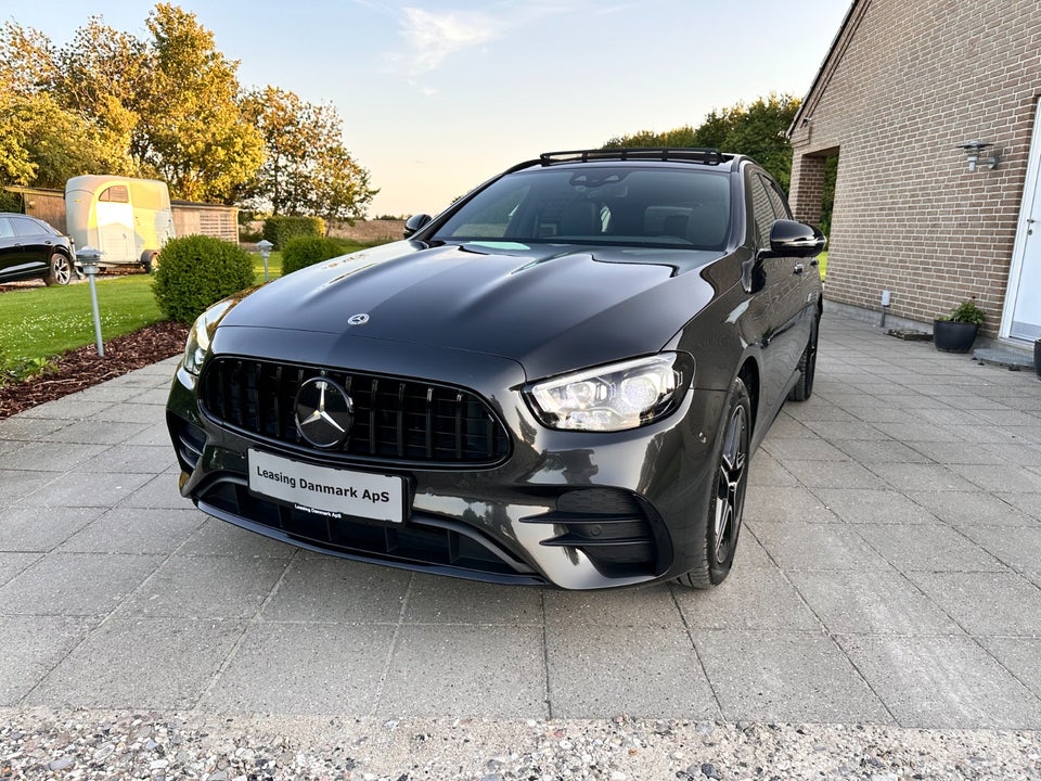 Mercedes E300 de 2,0 AMG Line stc. aut. 5d