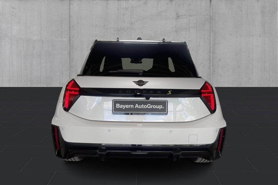 MINI Cooper SE JCW Trim XL 3d