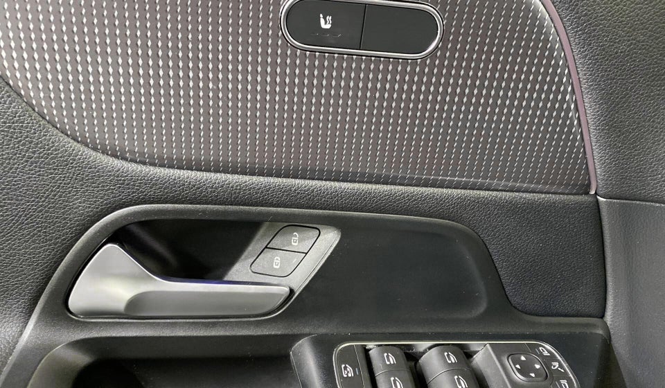 Mercedes EQA250 Progressive 5d