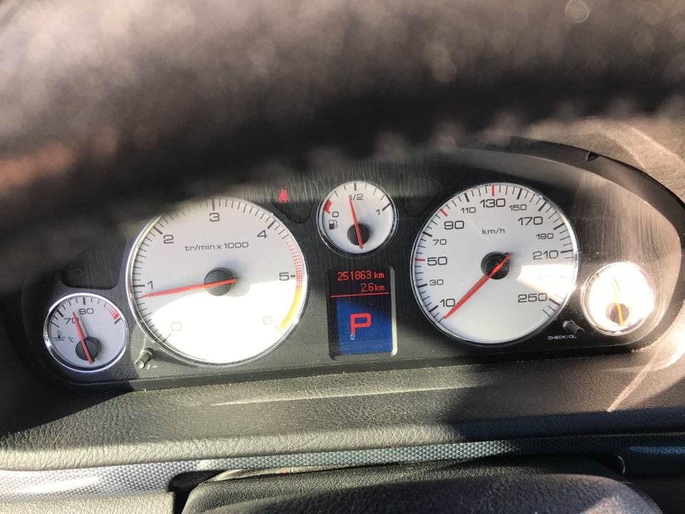 Peugeot 407 2,0 HDi SR aut. 4d