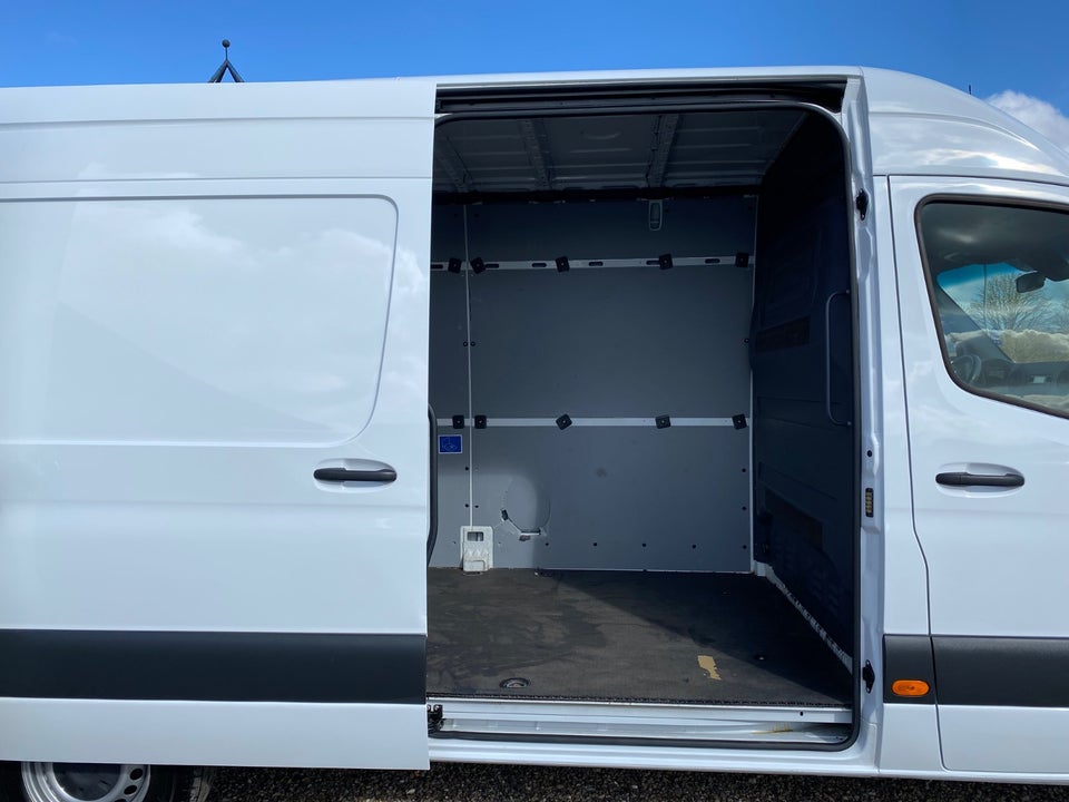 Mercedes eSprinter 312 A2 Kassevogn 3p