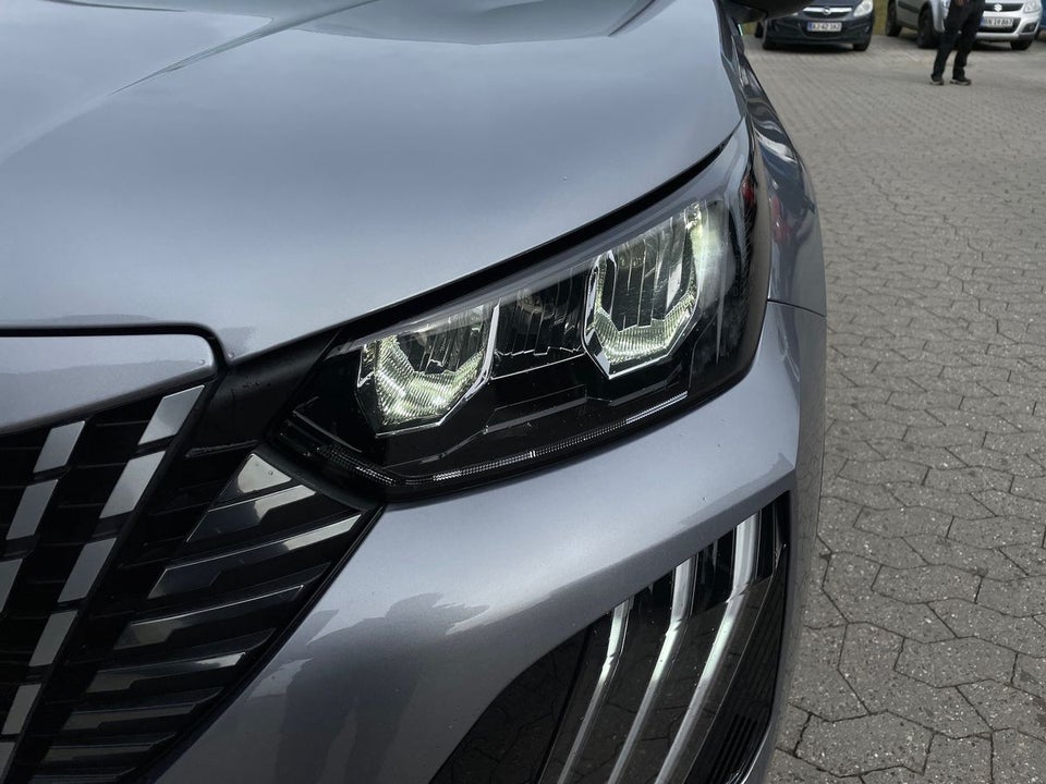 Peugeot e-2008 50 Allure 5d