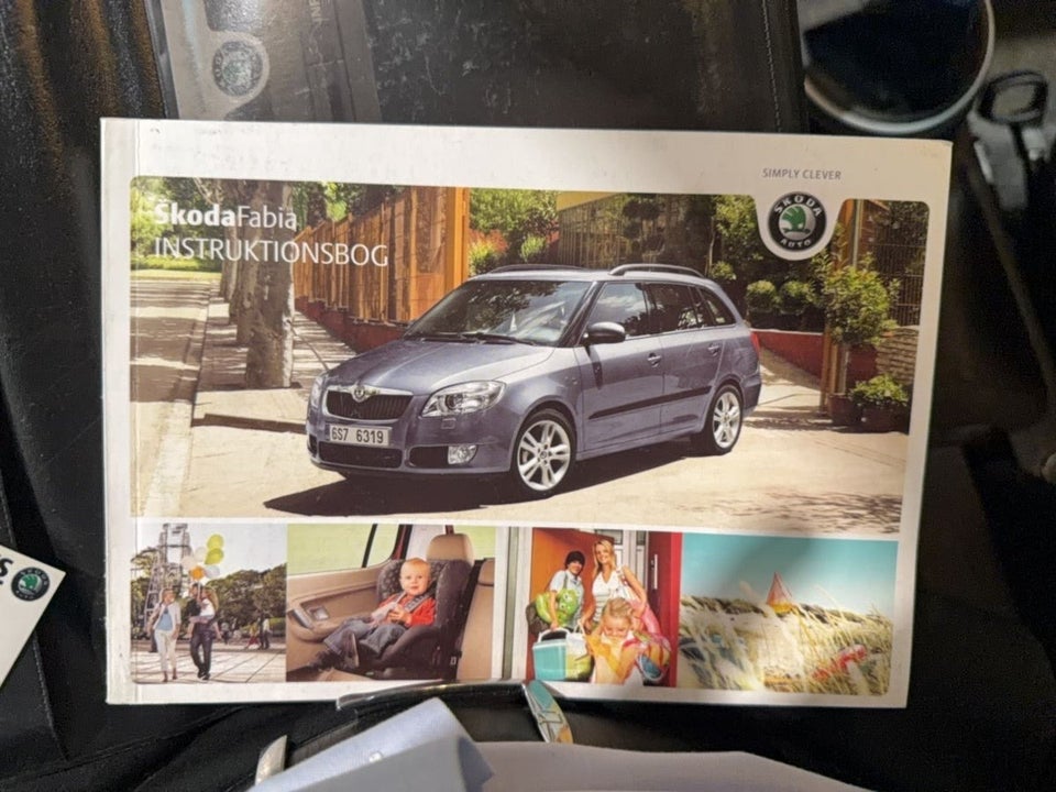 Skoda Fabia 1,2 12V Ambiente Combi 5d