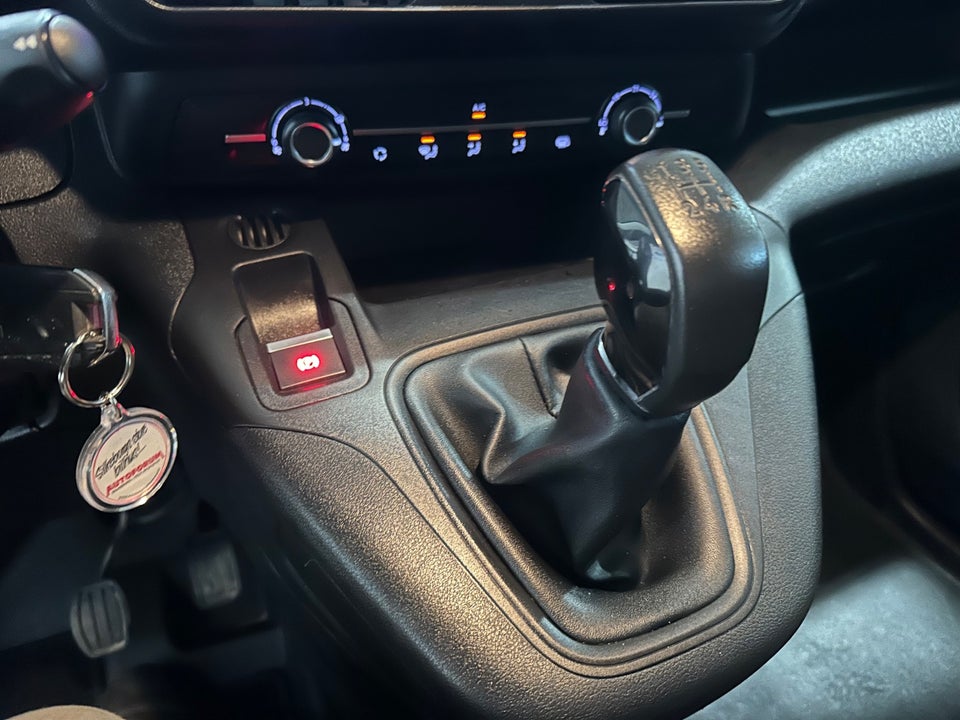 Peugeot Partner 1,5 BlueHDi 100 L1V1 Plus Van