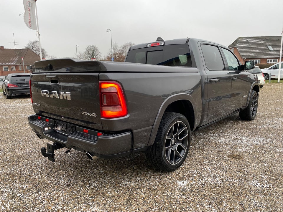 Dodge RAM 1500 5,7 V8 Hemi Laramie aut. 4d