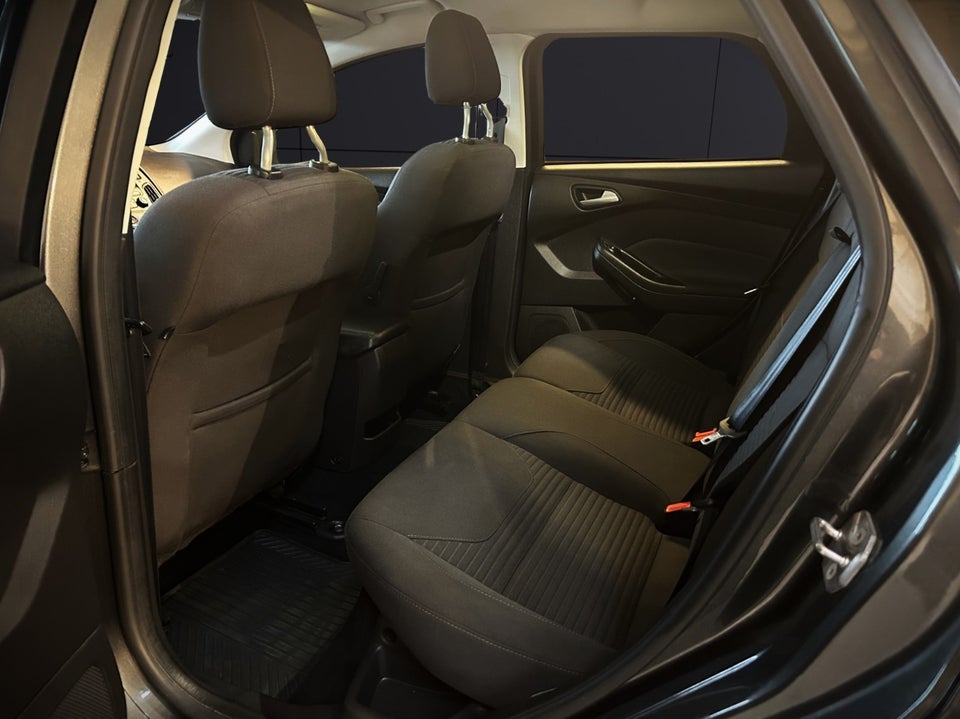 Ford Focus 1,0 SCTi 125 Titanium stc. 5d