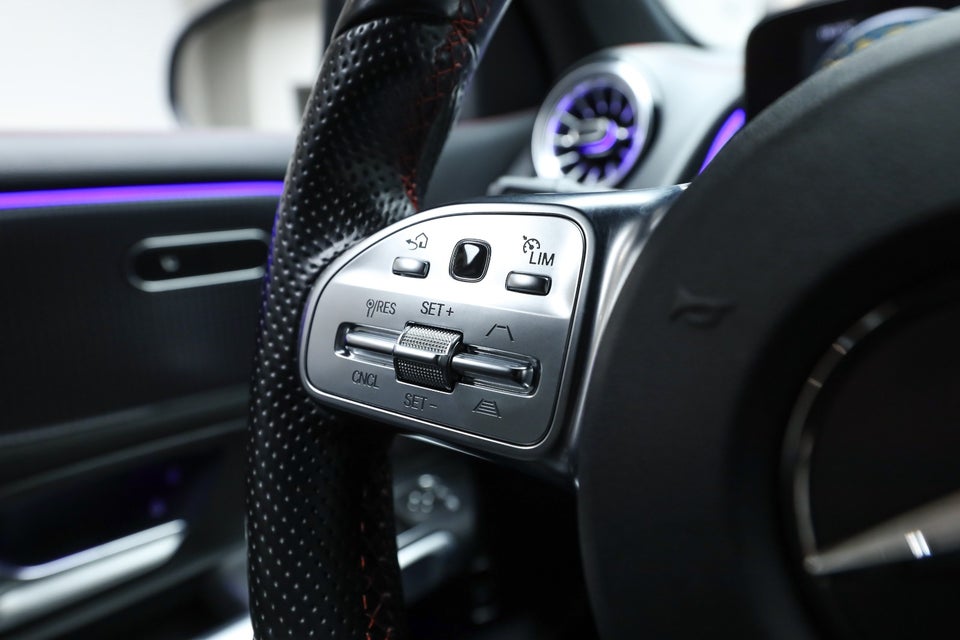 Mercedes EQB350 AMG Line 4Matic 5d