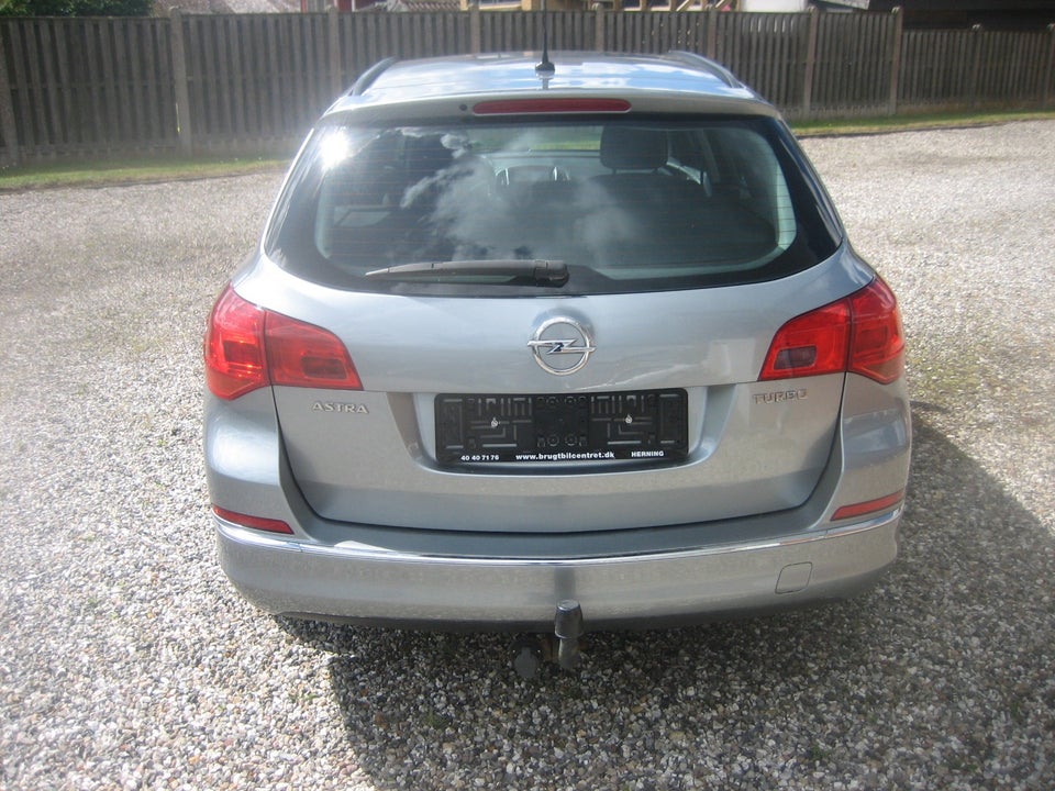 Opel Astra 1,4 T 140 Enjoy Sports Tourer 5d