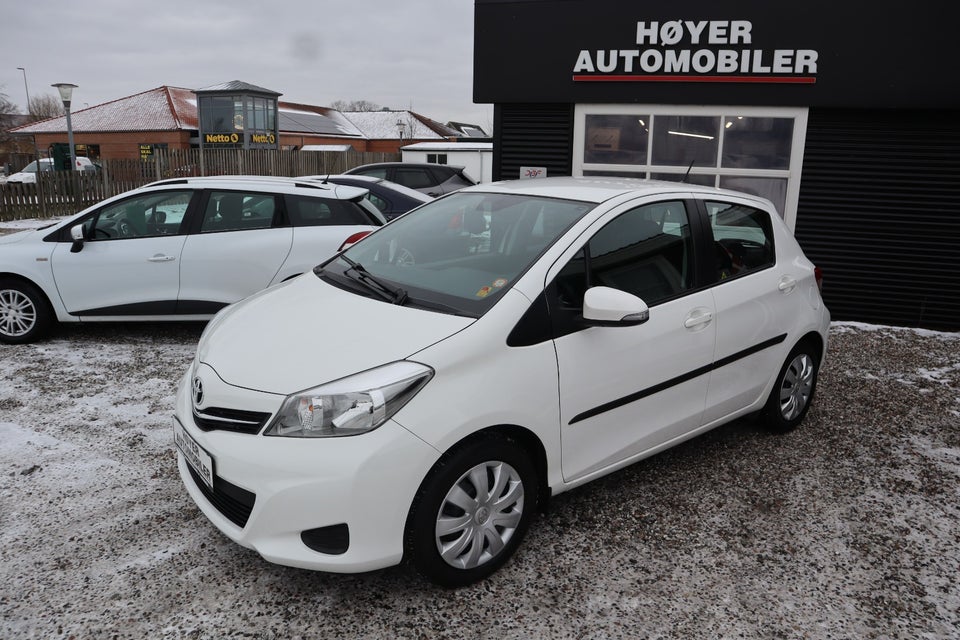 Toyota Yaris 1,3 VVT-i T2 Touch MDS 5d