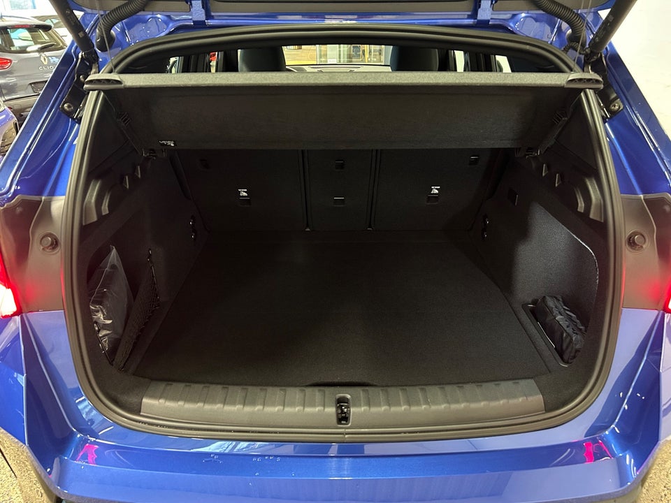 BMW iX1 xDrive30 Fully Charged M-Sport 5d