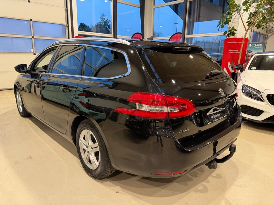 Peugeot 308 1,5 BlueHDi 130 Allure+ Sky SW 5d