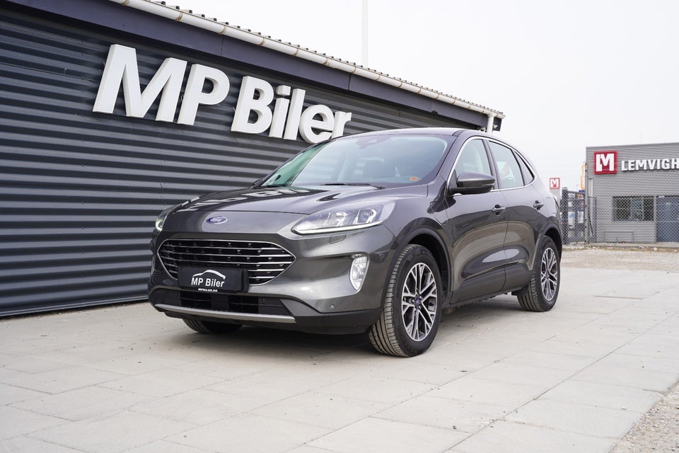 Ford Kuga 2,5 PHEV Titanium CVT 5d