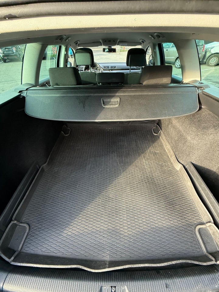 VW Passat 2,0 TDi 140 Highline Variant DSG BMT 5d