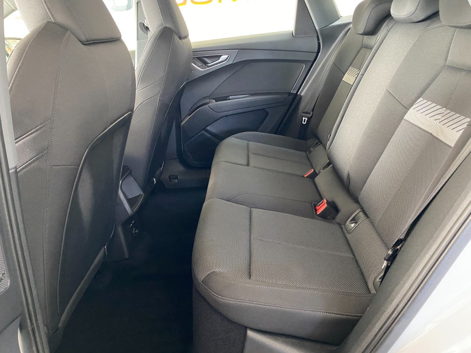 Audi Q4 e-tron 40 Advanced Sportback 5d