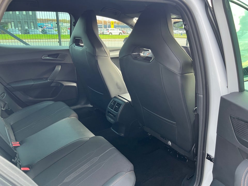 Cupra Leon 1,4 eHybrid VZ DSG 5d