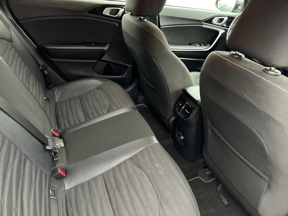 Kia ProCeed 1,5 T-GDi GT-Line DCT 5d