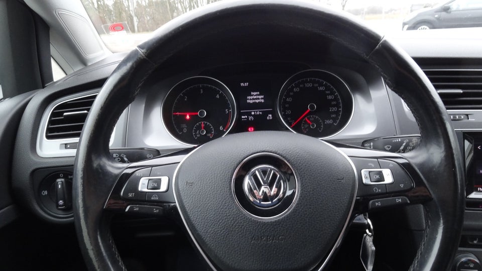 VW Golf VII 1,6 TDi 110 Trendline BM Van 5d