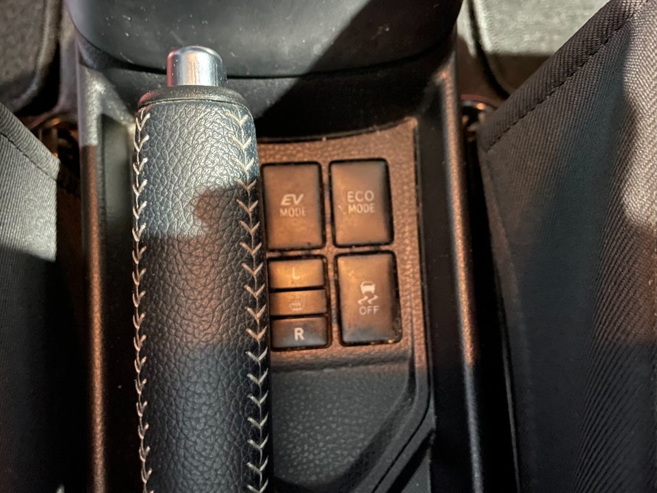 Toyota Yaris 1,5 Hybrid H3 Smart e-CVT 5d