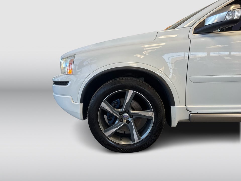 Volvo XC90 2,4 D5 200 R-Design aut. AWD 7prs 5d