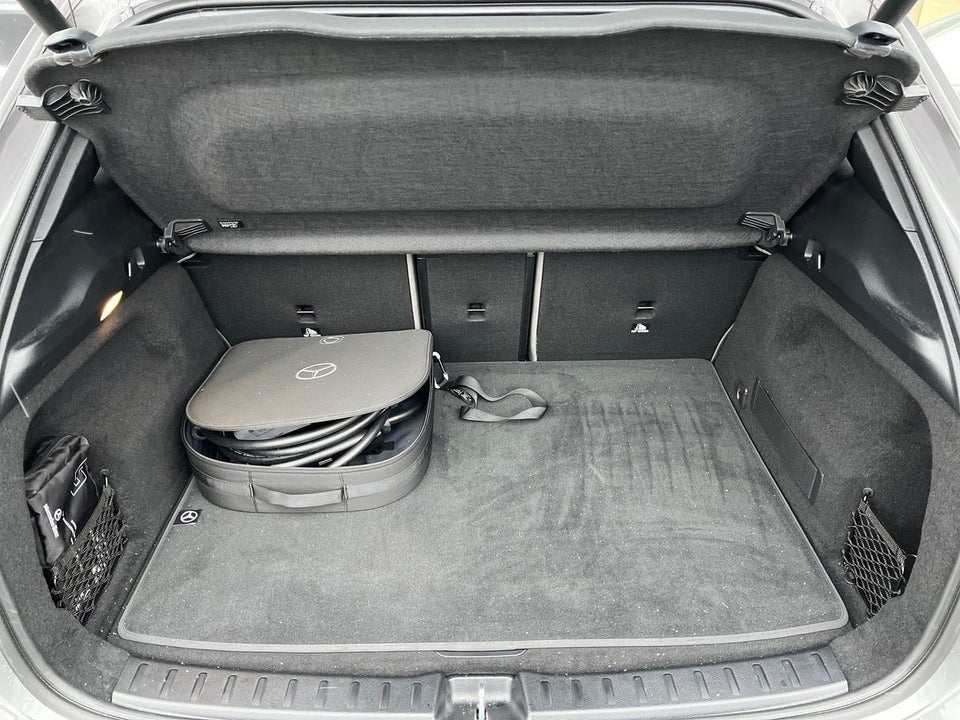 Mercedes EQA350 Progressive Advance Plus 4Matic 5d