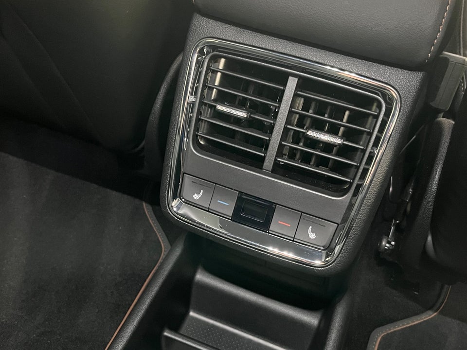 Skoda Enyaq 85 iV Laurin & Klement 5d